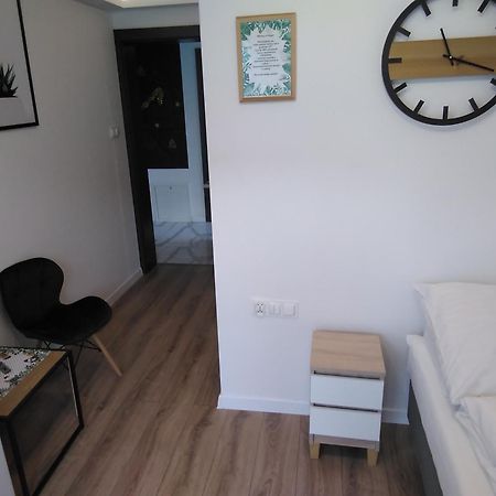 Fargo Apartment อุสตกา ภายนอก รูปภาพ